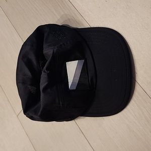 NYCM Edition Tracksmith Ciele Hat